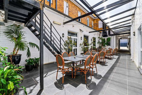 CH Boutique Hotel - Coogee Beach Accommodation 2
