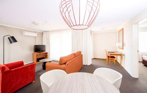 Mantra On Northbourne - Coogee Beach Accommodation 1