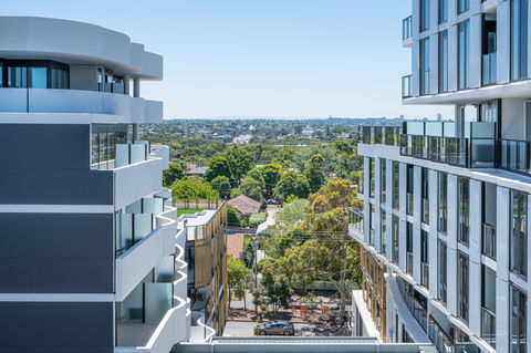 Oros Plus Hotel - Coogee Beach Accommodation 1