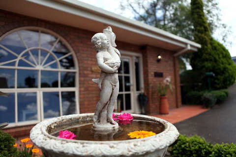 Summerhill Motor Inn - Coogee Beach Accommodation 1