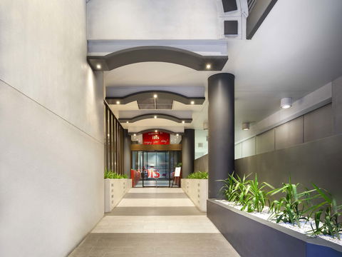 Ibis Hotel - Coogee Beach Accommodation 1