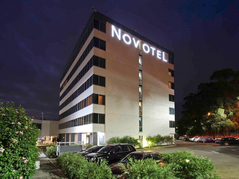 Novotel Sydney Rooty Hill - Coogee Beach Accommodation 0