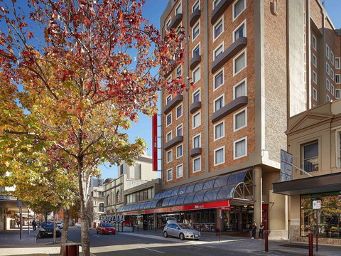Hotel Ibis Perth - Coogee Beach Accommodation 0