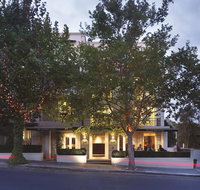 The Lyall Hotel - Coogee Beach Accommodation