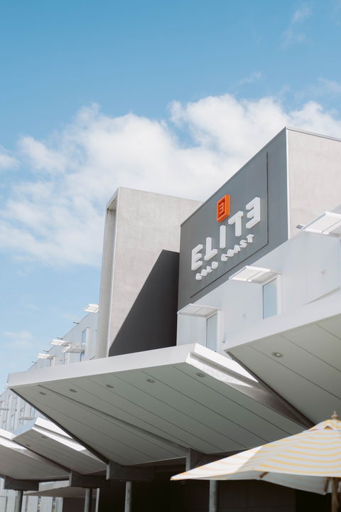 Elite Gold Coast - Coogee Beach Accommodation 1