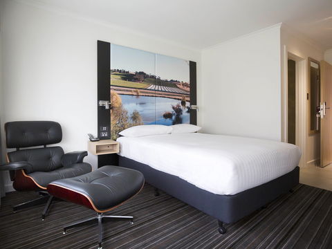 Mercure Launceston - Coogee Beach Accommodation 1