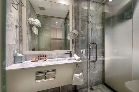 Hougoumont Hotel - Coogee Beach Accommodation 2