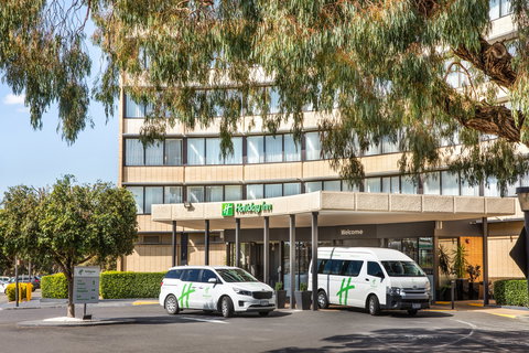 Holiday Inn Melbourne Airport - Coogee Beach Accommodation 2