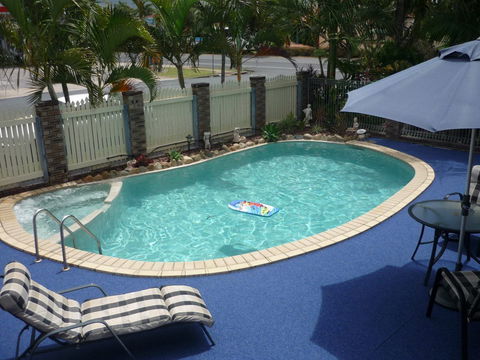 Lantern Motor Inn - Coogee Beach Accommodation 2