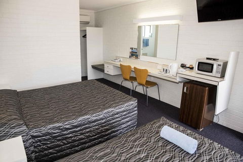 Coastal Bay Motel - Coogee Beach Accommodation 2