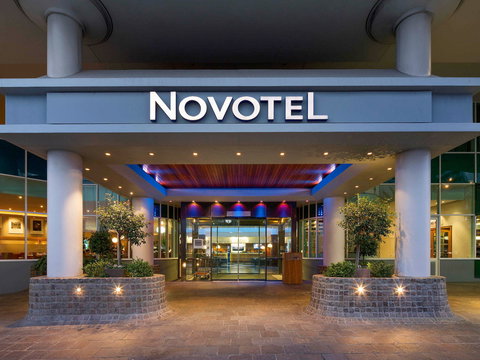 Novotel Perth Langley - Coogee Beach Accommodation 0
