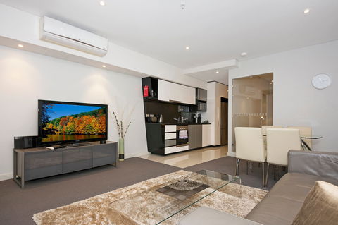 Astra Apartments Perth - Coogee Beach Accommodation 1