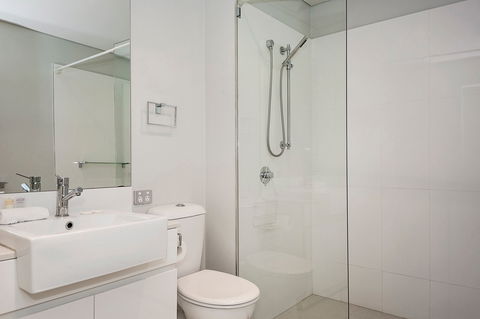 Astra Apartments Perth - Coogee Beach Accommodation 2