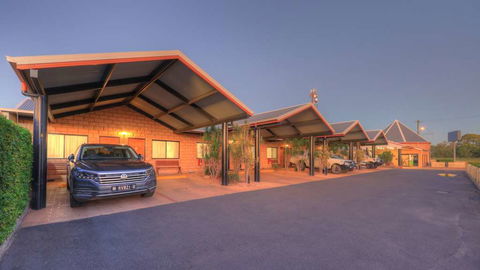 Best Western Ascot Lodge Motor Inn - Coogee Beach Accommodation 1