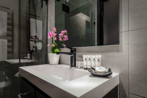 Crest On Park - Coogee Beach Accommodation 2