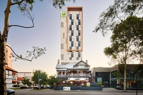 Holiday Inn West Perth - Coogee Beach Accommodation 1