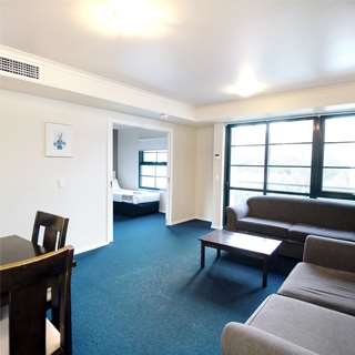 Arrow On Spencer - Coogee Beach Accommodation 2