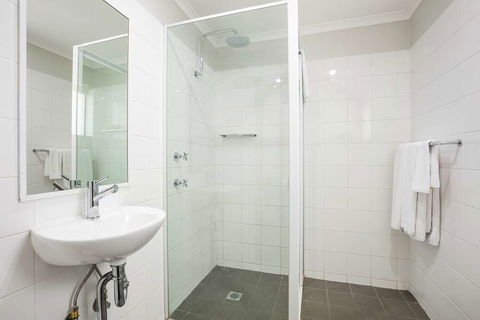 Colyton Hotel, A Nightcap Hotel - Coogee Beach Accommodation 9