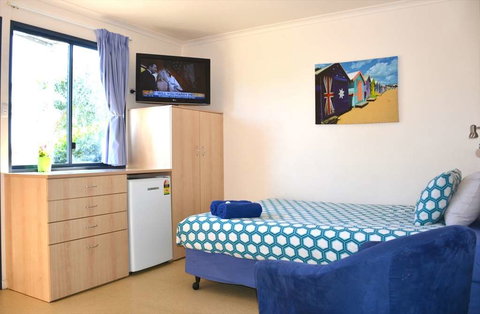 Vitrinite Village of Middlemount - Coogee Beach Accommodation 6