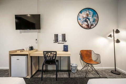 Nightcap at Keysborough Hotel - Coogee Beach Accommodation 3