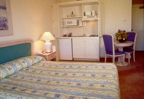 The Crescent On Bayswater - Coogee Beach Accommodation 0