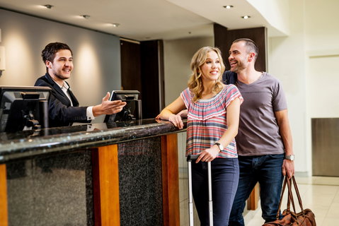Holiday Inn Potts Point - Coogee Beach Accommodation 4