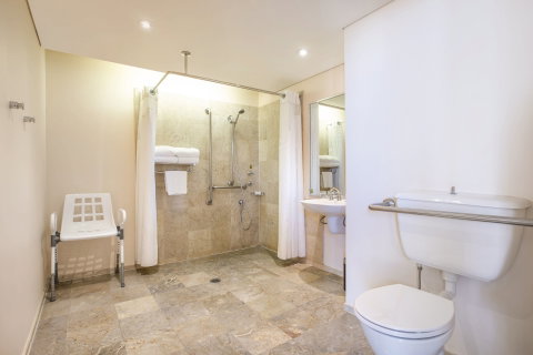 Holiday Inn Potts Point - Coogee Beach Accommodation 5