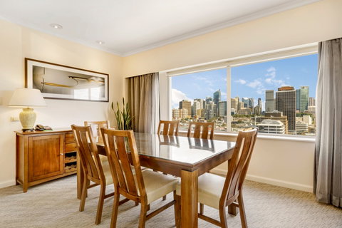 Holiday Inn Potts Point - Coogee Beach Accommodation 11