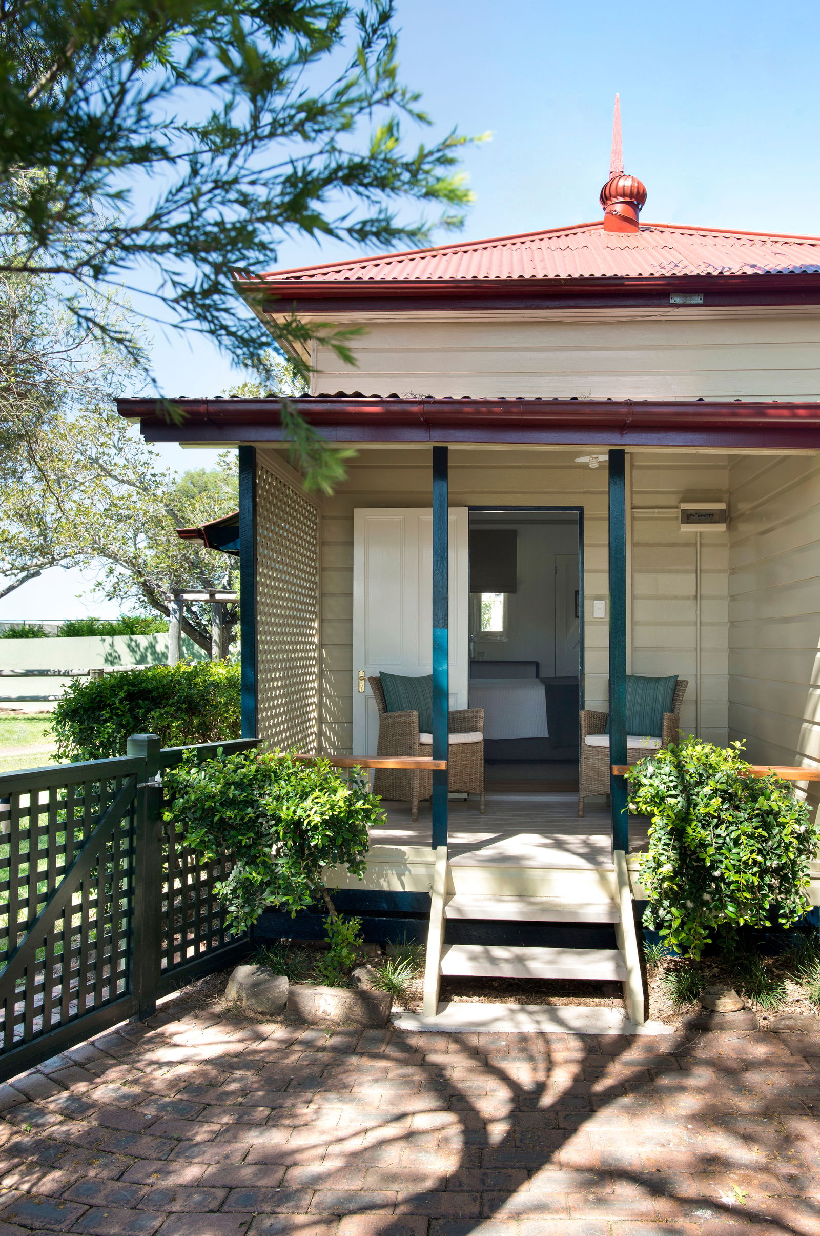 Grandchester QLD Coogee Beach Accommodation