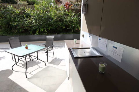 Essence Apartments Chermside - Coogee Beach Accommodation 13