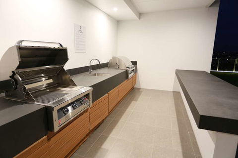 Alex Perry Hotel And Apartments - Coogee Beach Accommodation 15