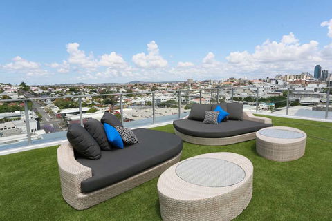 Alex Perry Hotel And Apartments - Coogee Beach Accommodation 16