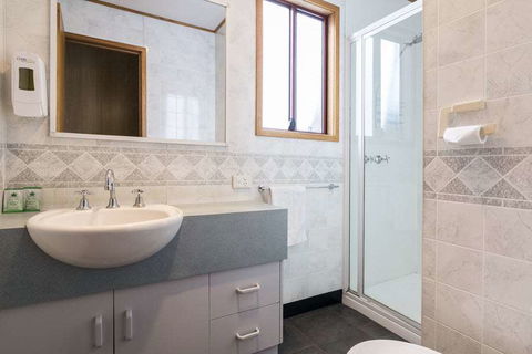 BIG4 Albury Tourist Park - Coogee Beach Accommodation 7