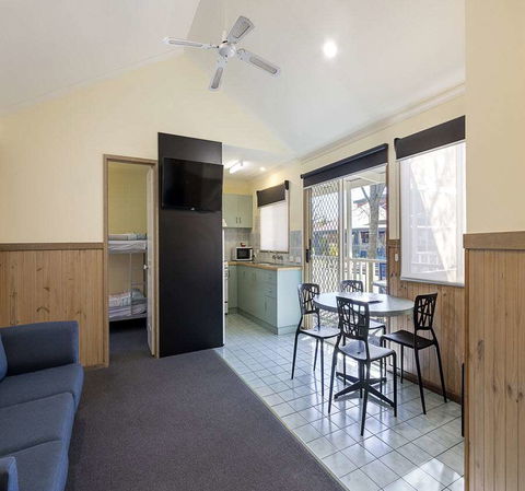BIG4 Albury Tourist Park - Coogee Beach Accommodation 16