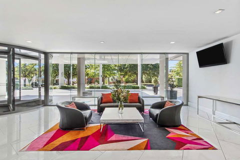 Adina Serviced Apts Canberra Dickson - Coogee Beach Accommodation 3