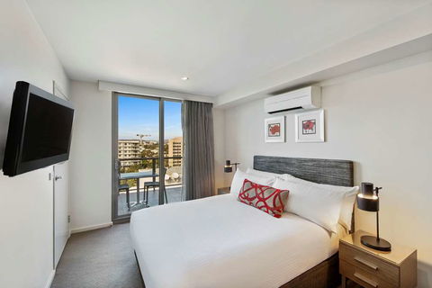 Adina Serviced Apts Canberra Dickson - Coogee Beach Accommodation 11