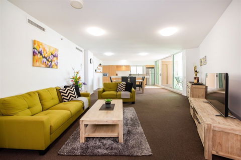 Lanai Riverside Apartments - Coogee Beach Accommodation 5