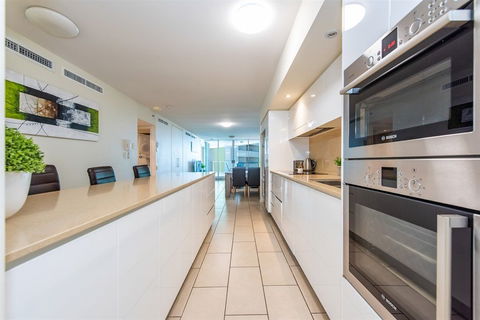 Lanai Riverside Apartments - Coogee Beach Accommodation 10