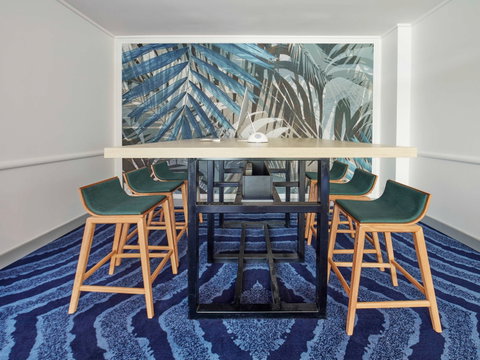Novotel Cairns Oasis Resort - Coogee Beach Accommodation 10