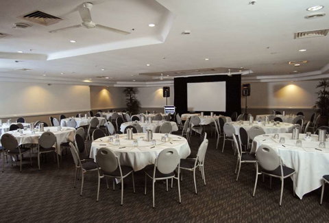 Rydges Esplanade Resort Cairns - Coogee Beach Accommodation 12
