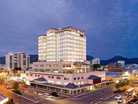 Cairns Central Plaza Apartment - Coogee Beach Accommodation 0