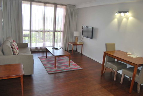 Cairns Plaza Hotel - Coogee Beach Accommodation 9