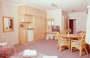 The Abbott Boutique Hotel - Coogee Beach Accommodation 3