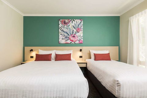 NIghtcap At Balaclava Hotel - Coogee Beach Accommodation 14