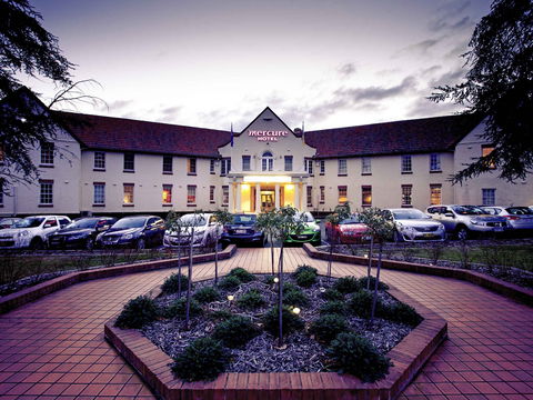 Mercure Canberra Hotel - Coogee Beach Accommodation 0