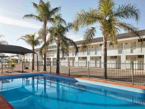 Ibis Styles Tamworth - Coogee Beach Accommodation 1