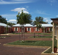 Ross Motel  Caravan Park - Coogee Beach Accommodation