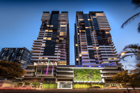 Arise Ivy And Eve - Coogee Beach Accommodation 0