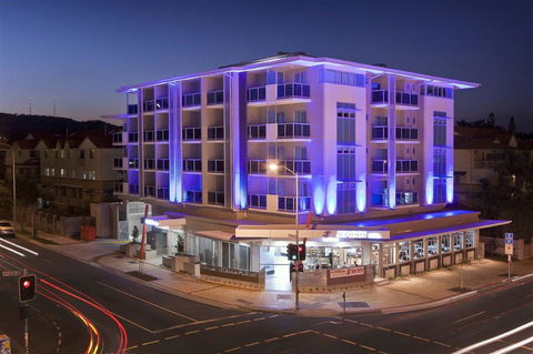 Jephson Hotel - Coogee Beach Accommodation 0