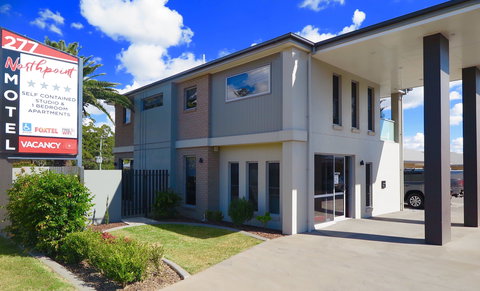Northpoint Motel - Coogee Beach Accommodation 0